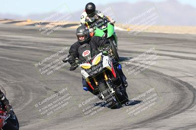 media/Dec-01-2025-Moto Forza (Mon) [[2daa91e15f]]/2-Intermediate Group/Session 2 (Turns 9 and 10)/